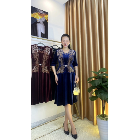 Đầm Nhung Đính Đá Cao Cấp